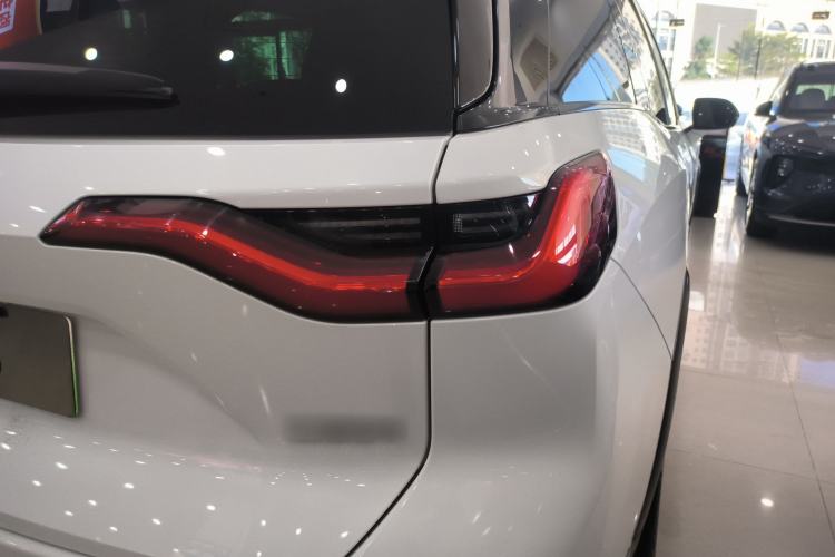 Used Nio ES8 2020 580 km Range 7-Seater Version