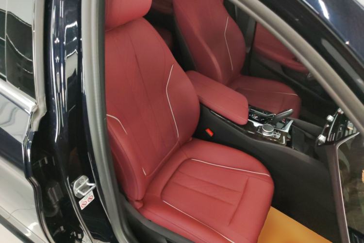 Used BMW 5 Series 2022 Restyled 525Li M Sport Package
