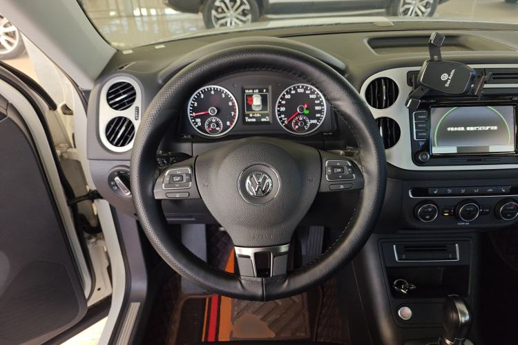 Used Volkswagen Tiguan 2016 300TSI Automatic All-Wheel Drive Luxury Edition
