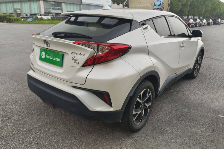 Used Toyota C-HR 2020 2.0L Leading Edition
