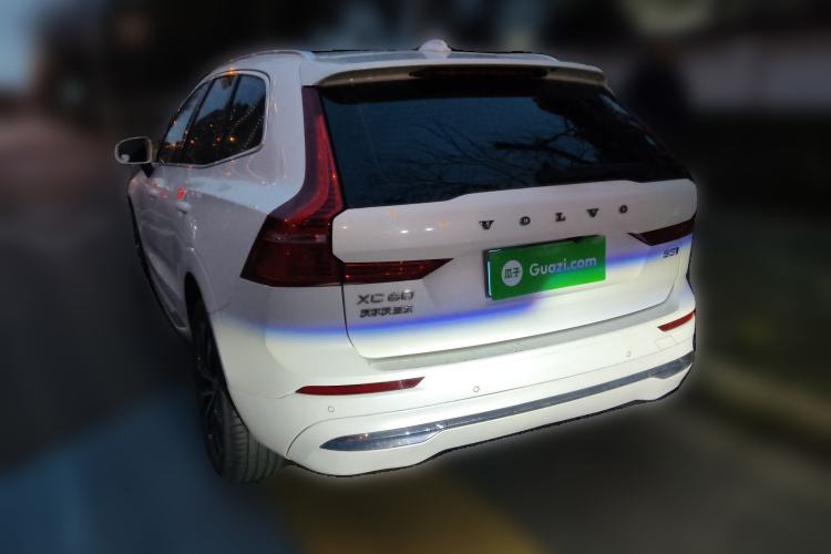 Used Volvo XC60 2024 B5 4x4 Smart Luxury Edition