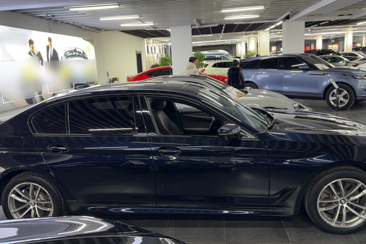 Used BMW 5 Series 2019 525Li M Sport Package