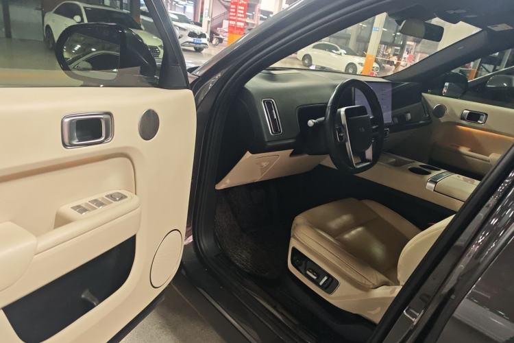 Used Li Auto L7 2023 Max model