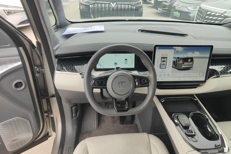 Used Zeekr 009 2022 WE Edition