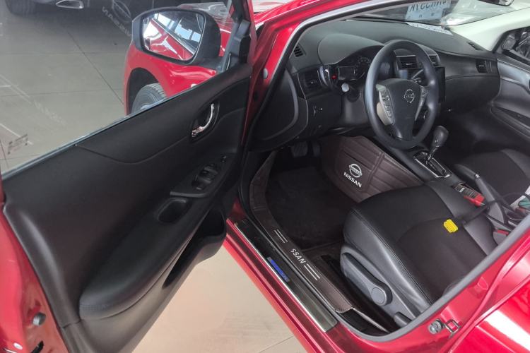 Used Nissan Tiida 2014 1.6L CVT Smart Model