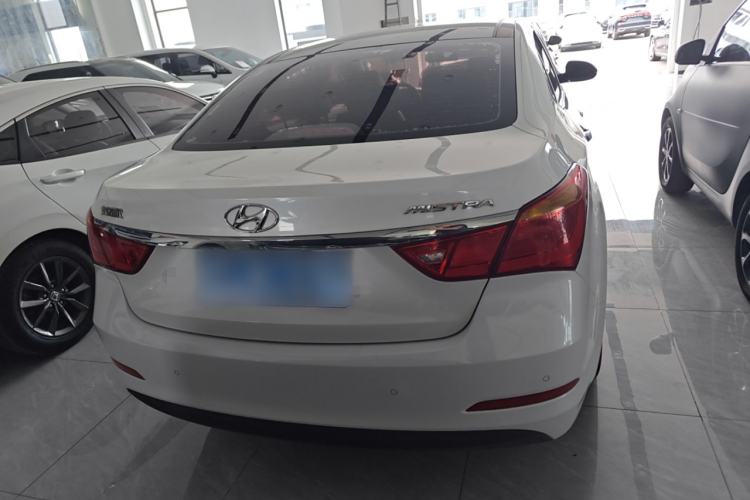 Used Hyundai Mistra 2014 1.8L Automatic Smart GLS
