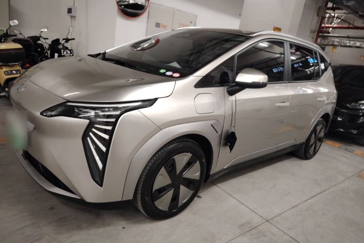 Used AION Y 2023 Younger
