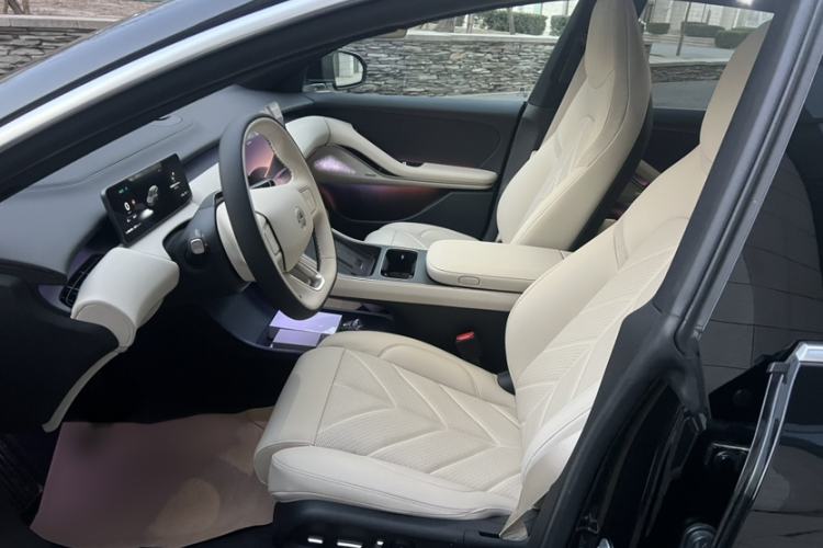 Used Nio ET5T 2025 75 kWh Touring
