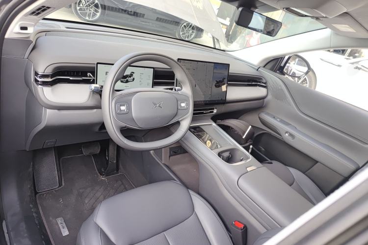 Used XPeng G6 2025 625 Long-Range Max Flagship Edition
