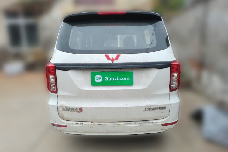 Used Wuling Hongguang 2019 1.5L S Basic Version China VI Standard LAR
