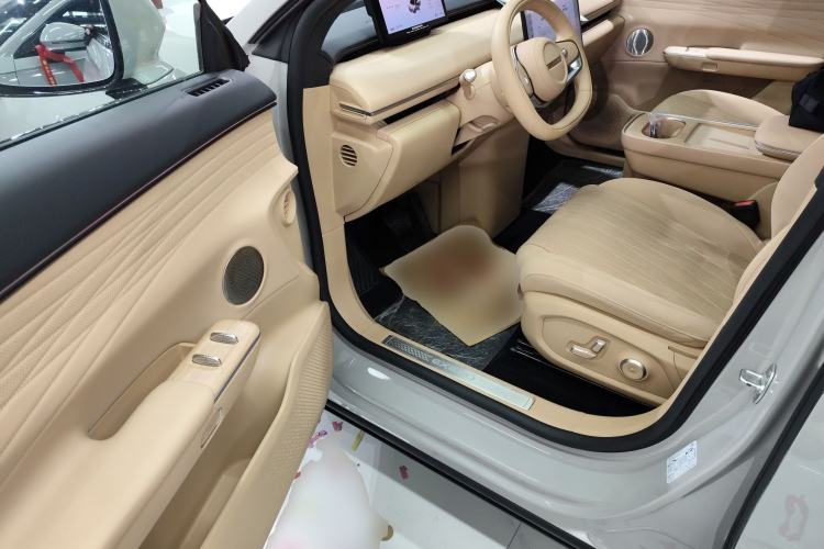 Used  Star Era ET 2024 Extended-Range 240 Ultra All-Wheel Drive
