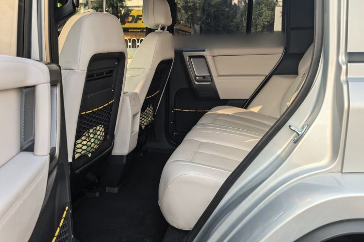 Used  V23 2025 401 Two-Wheel Drive Advanced Edition
