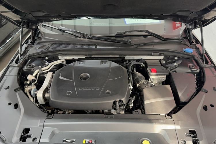 Used Volvo S90 2020 T5 Zhiyi Luxury Edition