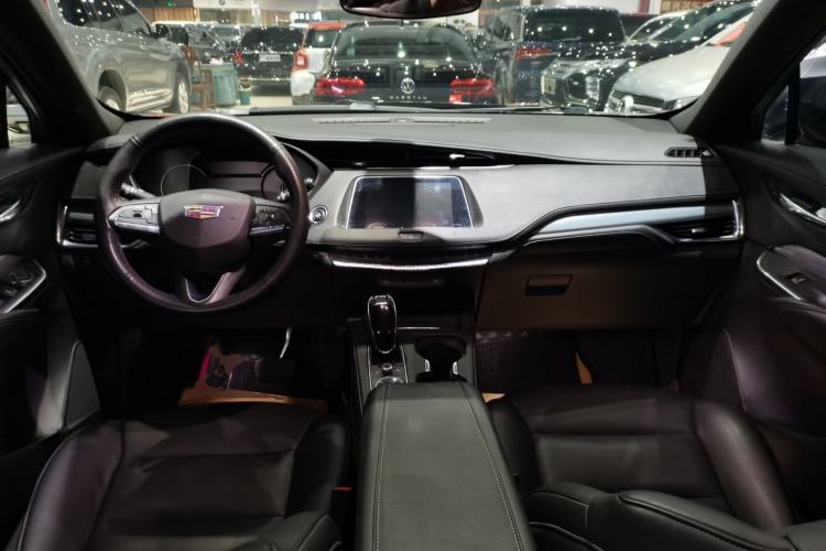 Used Cadillac XT4 2021 28T Two-Wheel Drive Luxury Version
