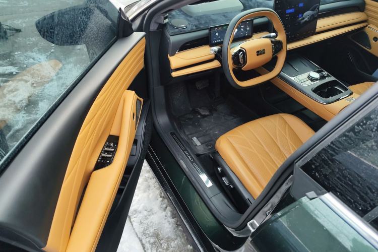 Used  Galaxy 8 2025 130km EM-P Starship Edition