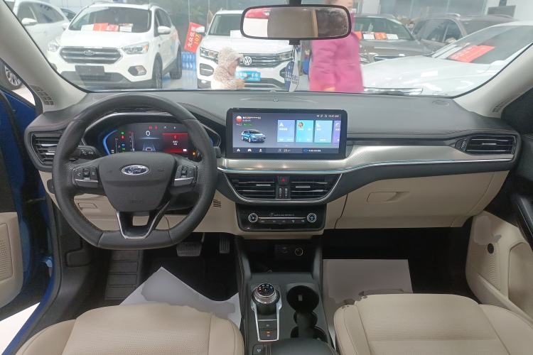 Used Ford Focus 2021 Sedan EcoBoost 180 Automatic Trendy Model