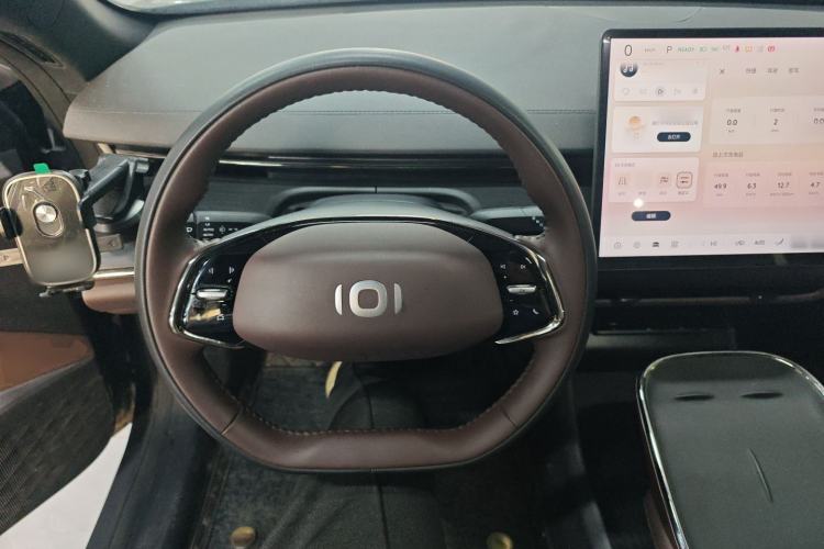 Used  A07 2025 All-Electric "Real Bargain" 525 Luxury Model
