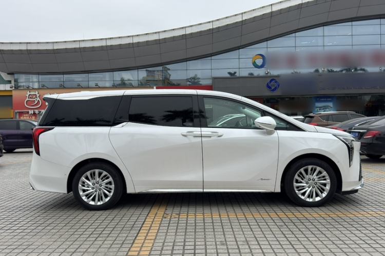 Used Buick Century 2025 2.0T Seven-Seater Yinshi Edition