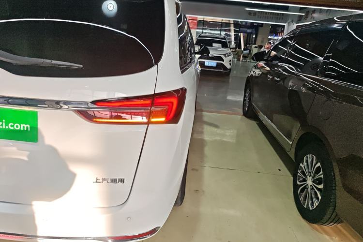 Used Buick GL8 2023 Land Executive Class 652T Luxury Model