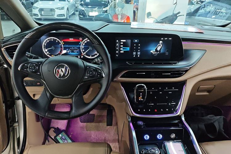 Used Buick GL8 2021 ES Land Cruiser 653T Luxury Edition
