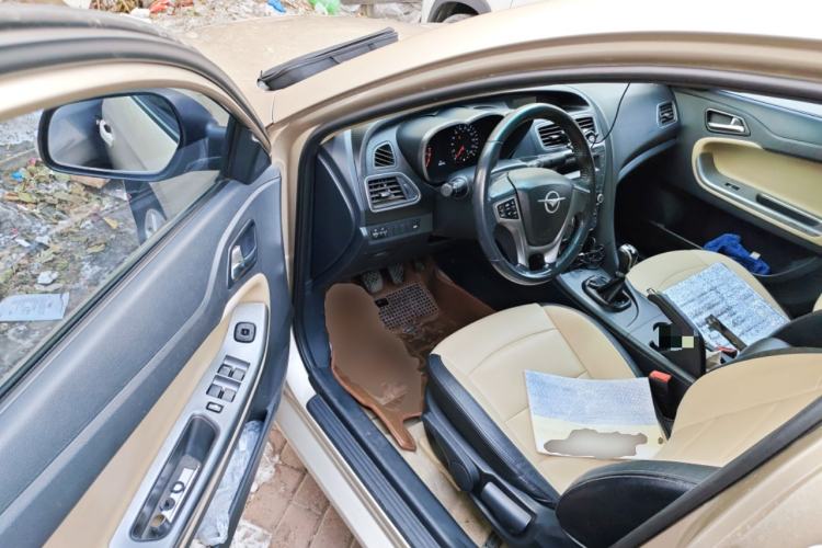 Used Haima Fumei 2014 M5 1.6L Manual Elite Model