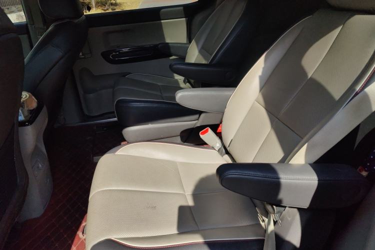 Used Kia Carnival (Import) 2017 2.2T Flagship Edition China V Standard