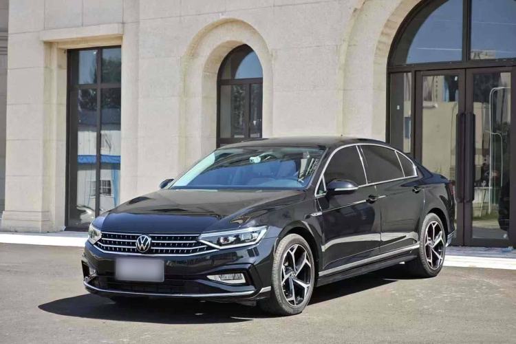 Used Volkswagen Magotan 2023 2 Million Units Commemorative Edition 330TSI DSG Luxury Version
