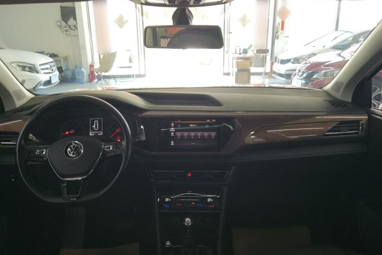 Used Volkswagen Tharu 2021 280TSI Two-Wheel Drive Comfort Edition
