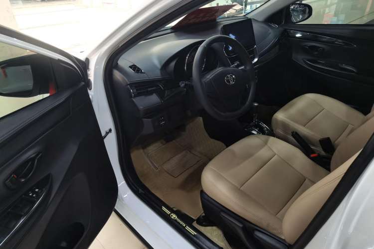 Used Toyota YARiS L 2021 X-Trail 1.5L CVT Leading Edition
