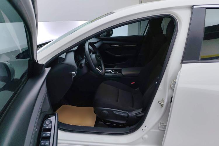 Used Mazda Mazda 3 Axela 2023 2.0L Automatic ZhiXuan Edition
