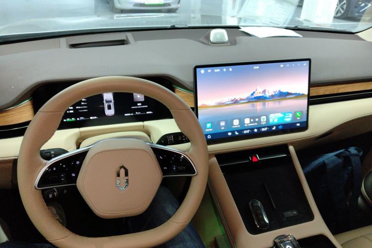 Used Hima AITO M7 2024 1.5T Intelligent Driving 4WD Max Edition 5 Seats