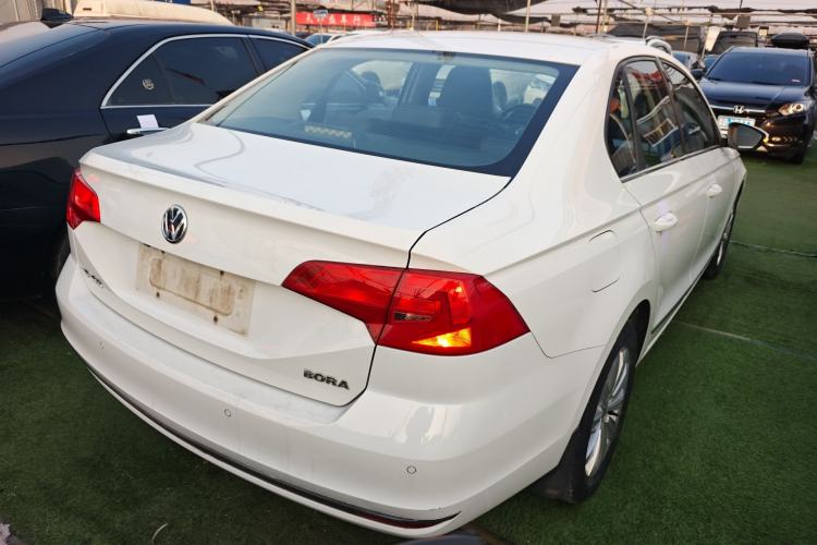 Used Volkswagen Bora 2017 1.6L Automatic Comfort Model
