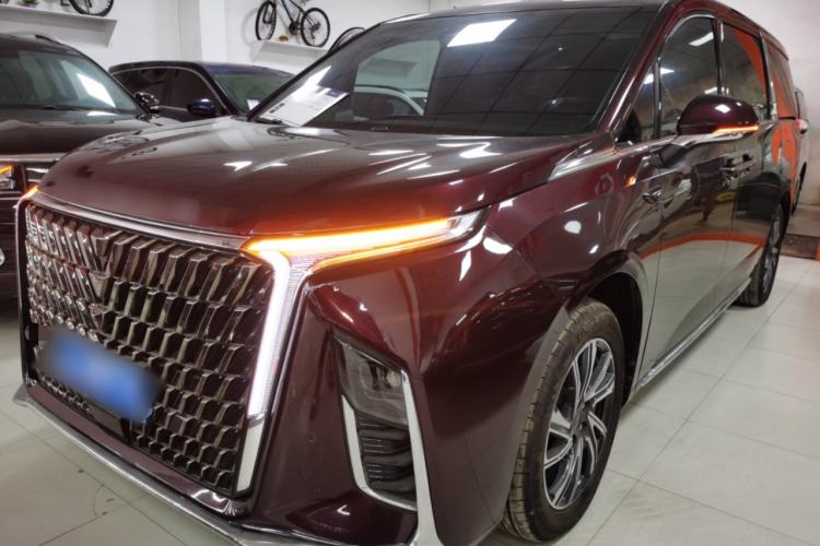 Used SAIC MAXUS G90 2023 2.0T Xingyun 7-Seater Version