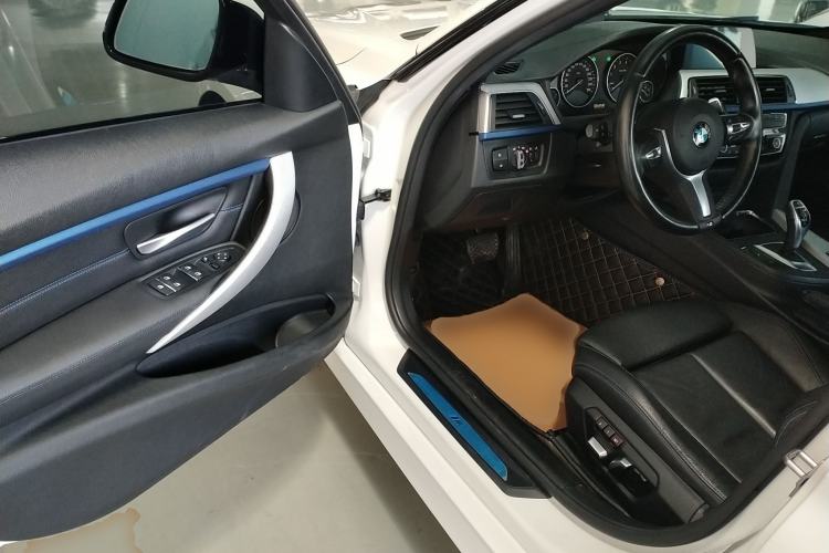 Used BMW 3 Series 2019 320i M Sport Package
