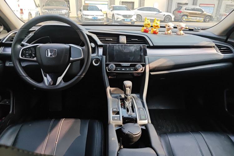 Used Honda Civic 2016 220TURBO CVT Luxury Edition