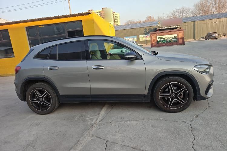 Used Mercedes-Benz GLA 2020 GLA 200 4MATIC
