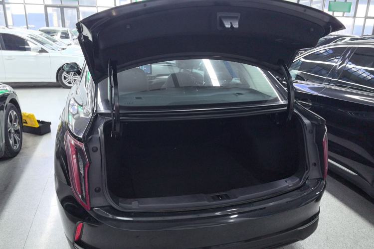 Used Hongqi E-QM5 2021 Charging Didi Edition
