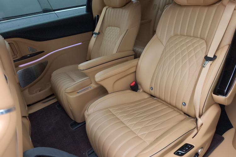 Used VOYAH Dream 2024 EV Long-Range Flagship Edition
