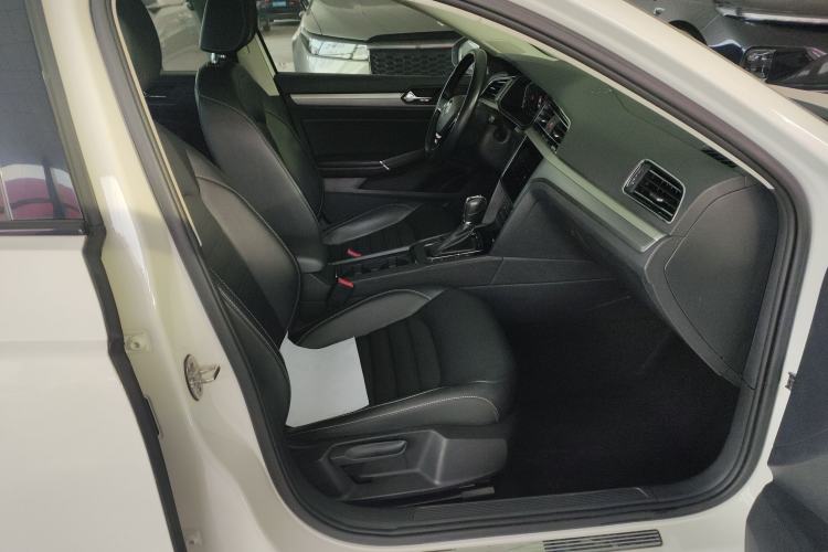 Used Volkswagen Lamando 2021 280TSI DSG Comfort Edition