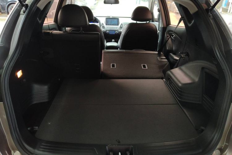 Used Hyundai ix35 2015 2.0L Automatic 2WD Smart Version China V Standard
