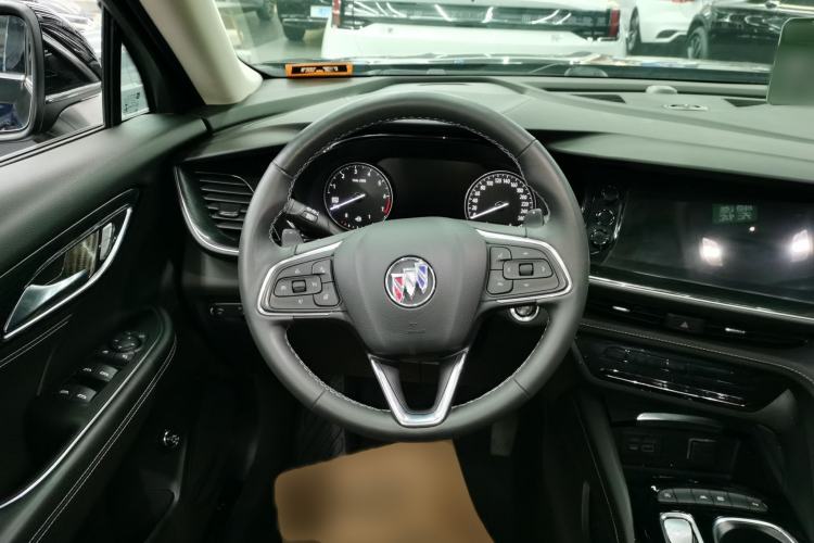 Used Buick Envision 2023 Encore Plus 652T Five-Seat Luxury Model