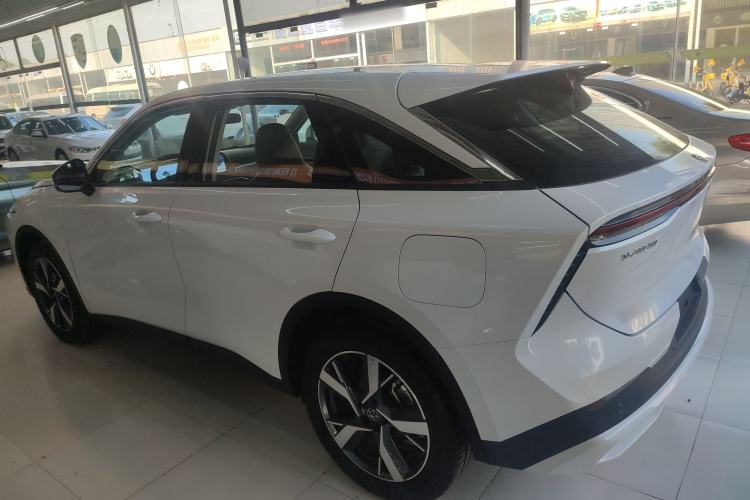 Used Venucia V DD-i 2025 Orca 150km Comfort Edition
