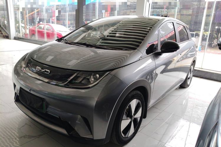 Used BYD Dolphin 2023 420 km Fashion Edition