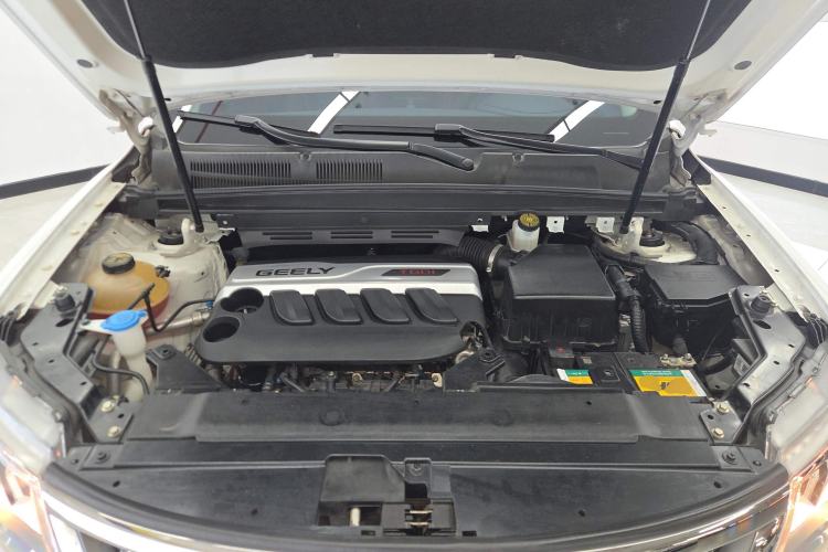 Used Geely Auto Emgrand X7 Sport 2018 1.8TD Automatic Two-Wheel Drive Zhiya Model
