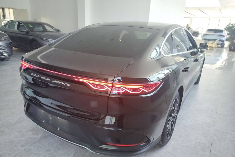 Used BYD Han 2025 DM-i 125KM Prestige Model
