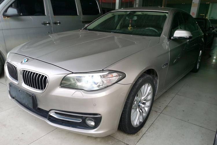 Used BMW 5 Series 2014 525Li Luxury Design Package