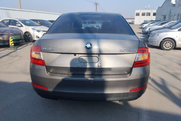 Used Skoda Octavia 2017 1.6L Automatic Chuanxing Edition
