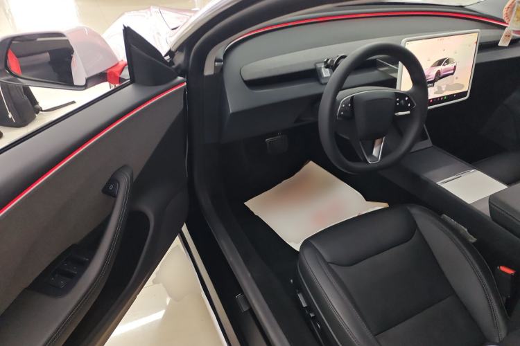 Used Tesla Model 3 2023 Rear-Wheel-Drive Version
