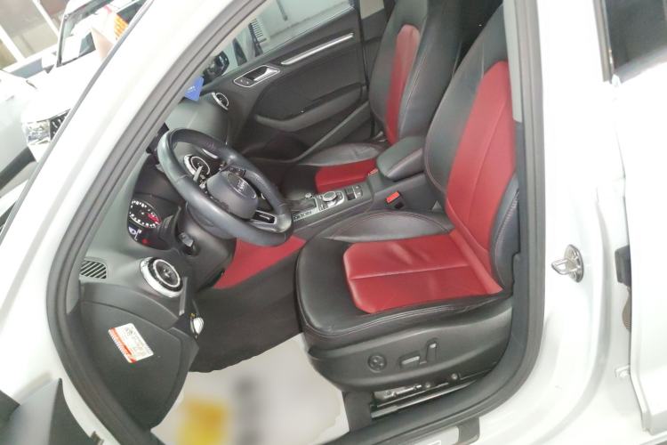 Used Audi A3 2019 Limousine 35 TFSI Style Edition China VI Emission Standard
