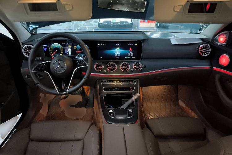 Used Mercedes-Benz E-Class 2023 E 260 L
